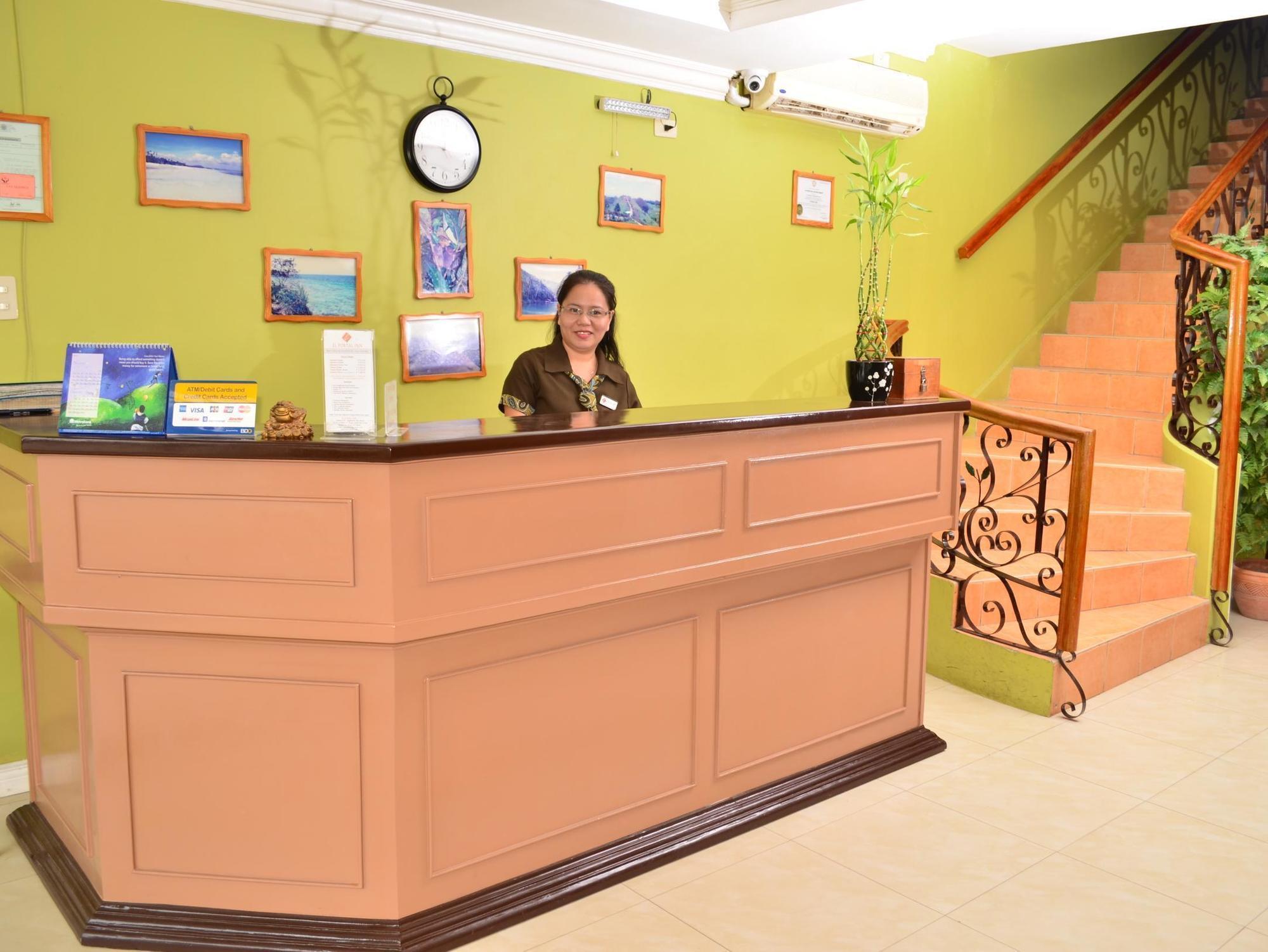 El Portal Inn Ταγκμπιλαράν Εξωτερικό φωτογραφία